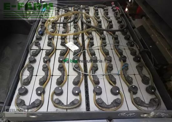 Elevadora - Linde - e 25 387