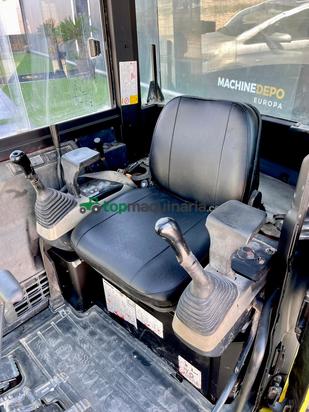 Excavadora  Komastu PC35MR-2