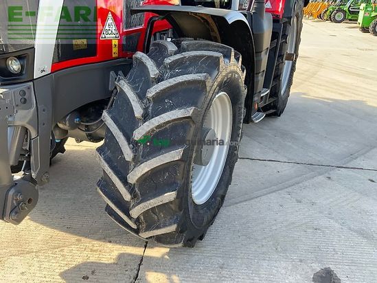 Tractor agrícola - Massey Ferguson - 8s.205 dyna 7 tractor (st25718)