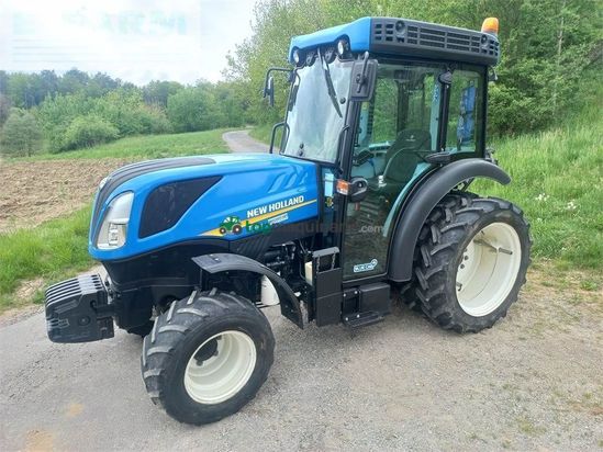 Tractor agrícola - New Holland - t4.80 v V