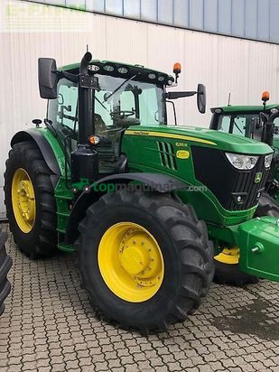 Tractor agrícola - John Deere - 6215r