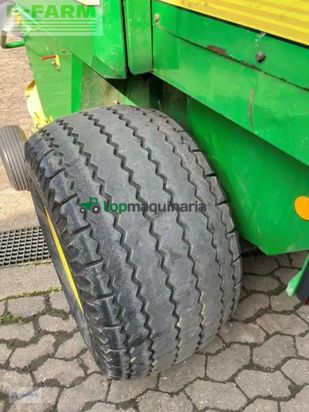 Empacadora gigant - John Deere - 578