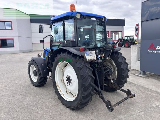 Tractor agrícola - New Holland - t4020 v