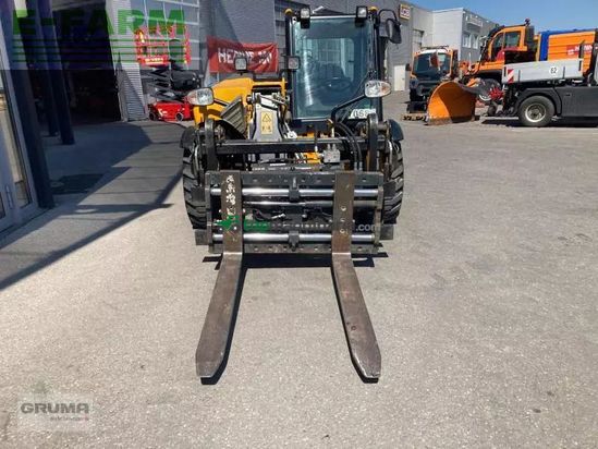 Telescopica - JCB - 525-60hi-viz