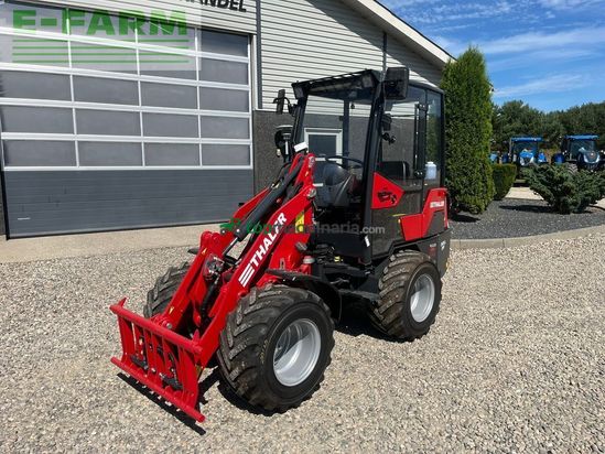 Minicargadora - Thaler - 2438s dpf med kabine, brede hjul og euro-skifte