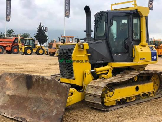 BULDOZER  KOMATSU  41P