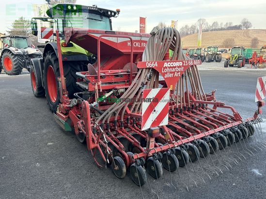 Combinado de siembra - Kverneland - ngh 301 mit i-drill pro