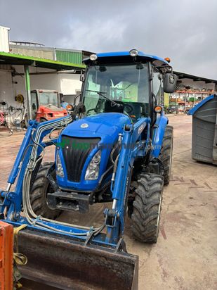 Tractor agrícola New Holland Boomer 50 seminuevo 