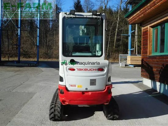 Excavadora - Takeuchi - tb 225 ( 2.400kg ) mit hydr. verstellfahrwerk