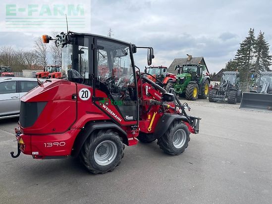 Minicargadora - Weidemann - 1390