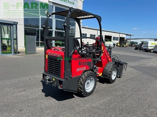 Minicargadora - Schaffer - 2028