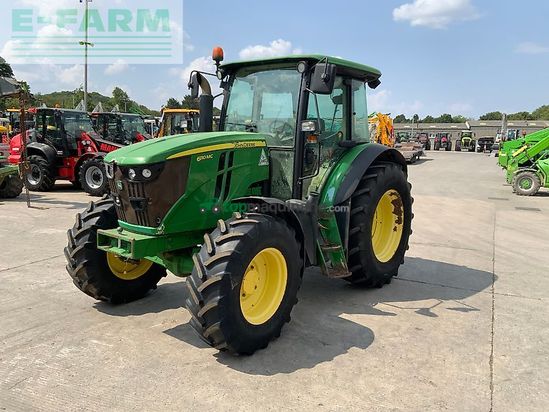 Tractor agrícola - John Deere - 6110mc tractor (st26631)