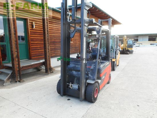 Elevadora - Linde - e30l-01 mit freihubmast + ss ( batt. 2021 )