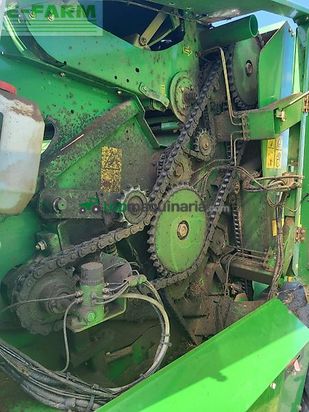 Empacadora gigant - John Deere - 578