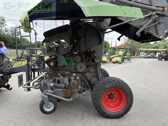 Empacadora gigant - Fendt - rotana 4180v xtracut