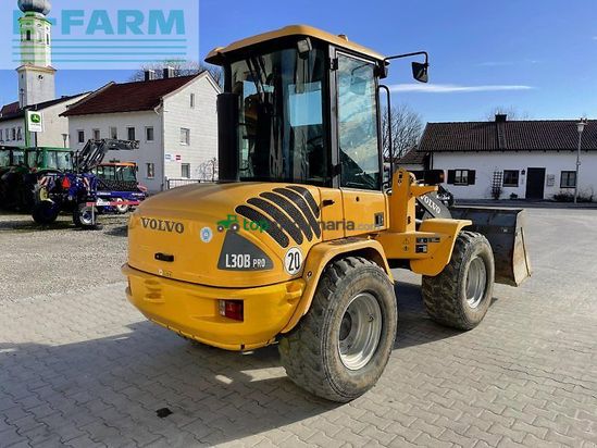 Minicargadora - Volvo - l 30b pro