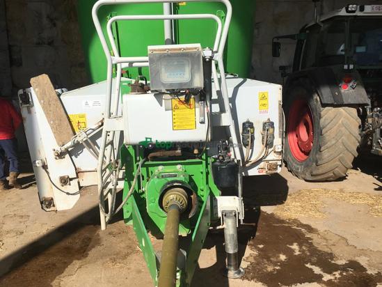 Mezcladora - Tatoma - EMV-18B-DD