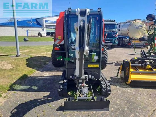 Excavadora - Bobcat - e 17