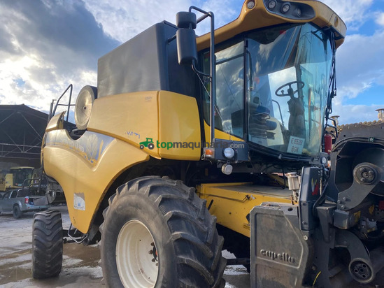 Cosechadora de Cereal - New Holland - CSX7080