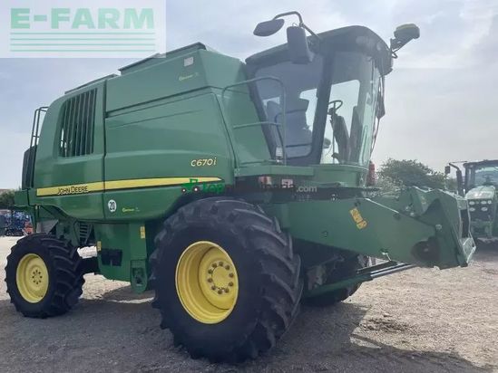 Cosechadora de Cereal - John Deere - c670i