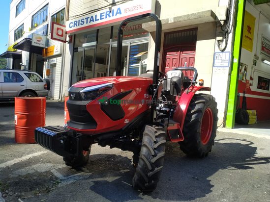 Tractor agrícola - TYM F50RN 55 CV –  4X4 DE 4 CILINDROS