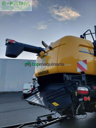 Cosechadora de Cereal - New Holland - cx 8.70
