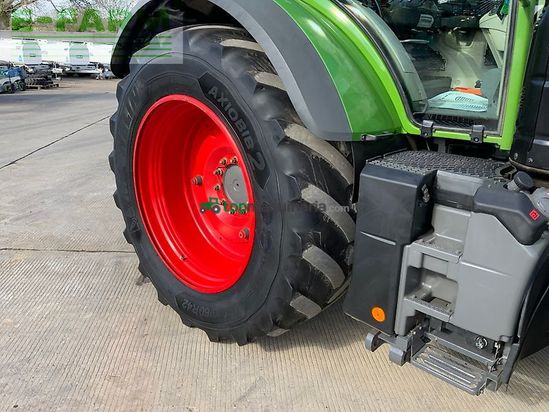 Tractor agrícola - Fendt - 724 profi plus tractor (st26001)