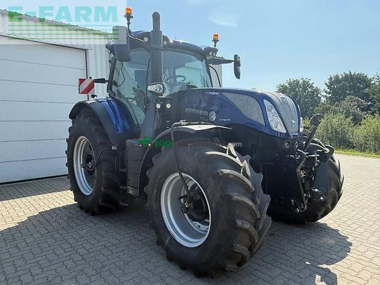 Tractor agrícola - New Holland - t 7.300 ac