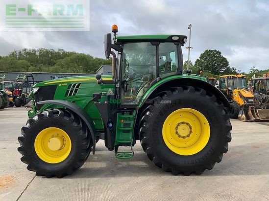 Tractor agrícola - John Deere - 6215r premium edition tractor (st26613)