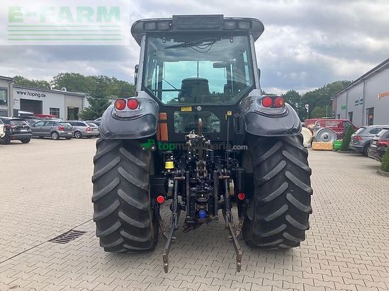 Tractor agrícola - Valtra - m120-4