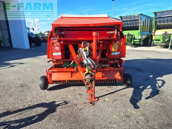 Empacadora gigant - Welger - rp 200