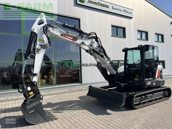 Excavadora - Bobcat - e88