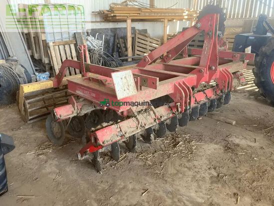 Cultivador - Pöttinger - terradisc 3000