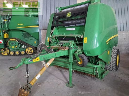 Empacadora gigant - John Deere - 990 hc