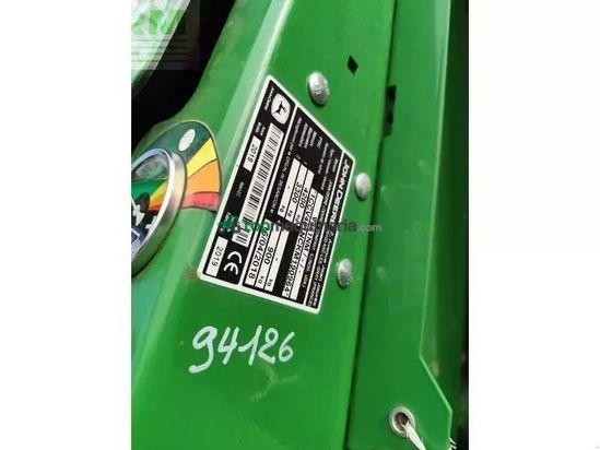 Empacadora gigant - John Deere - v461m
