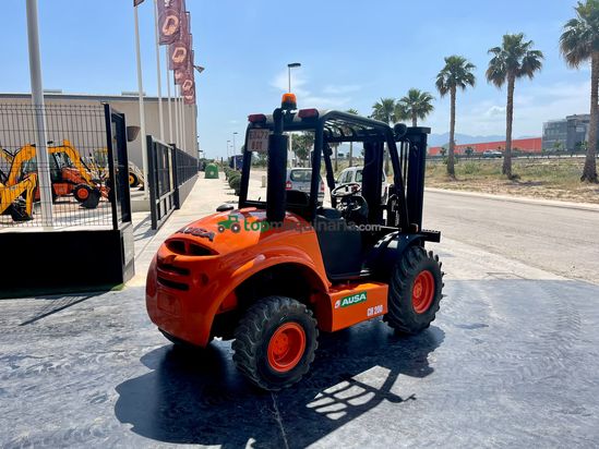 Carretilla todoterreno Ausa Ch 200 X4