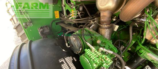 Cosechadora de Cereal - John Deere - 8300