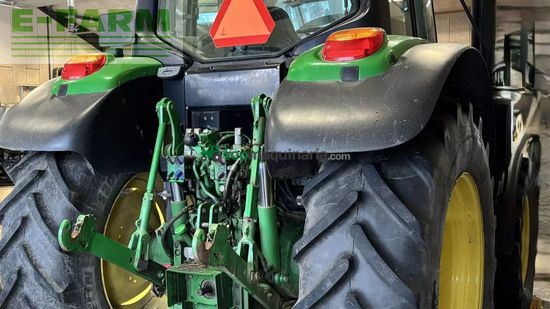 Tractor agrícola - John Deere - 6130m med frontlift