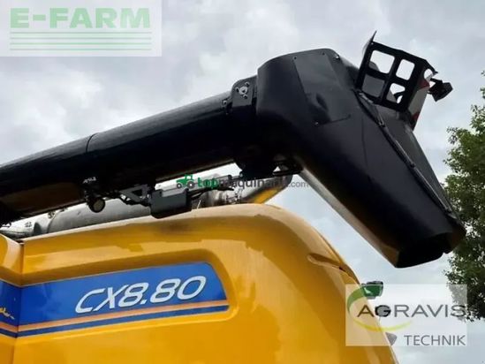 Cosechadora de Cereal - New Holland - cx 8.80 raupe