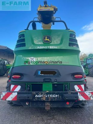 Cosechadora de Cereal - John Deere - 8400