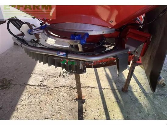 Esparcidor - Kuhn - axis 401 w