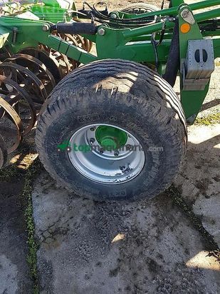 Cultivador - Kerner - stratos 600/ flachgrubber