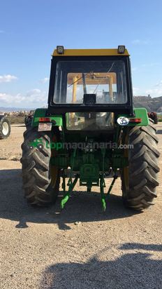 Tractor agrícola - John Deere - 3140 con pala.