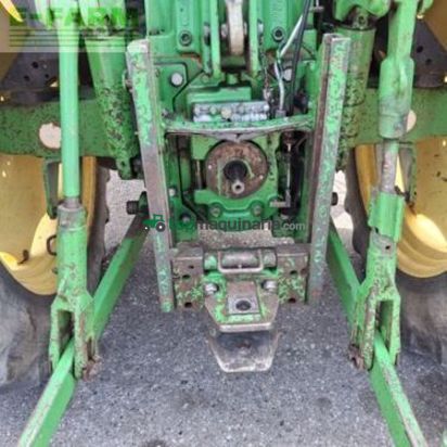 Tractor agrícola - John Deere - 5720