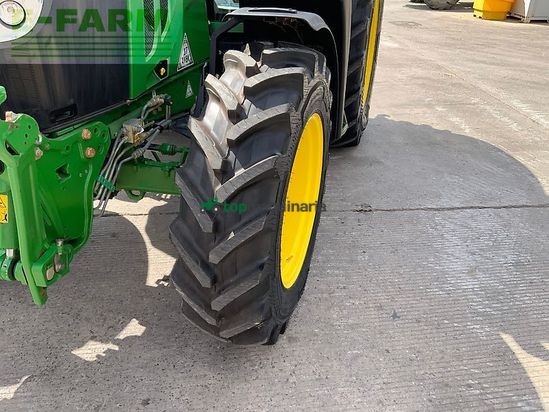 Tractor agrícola - John Deere - 6090m tractor (st26117)