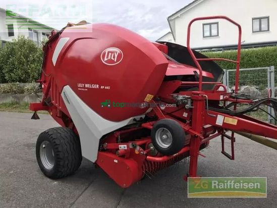 Empacadora gigant - Welger - rp 445 variabel rundbal