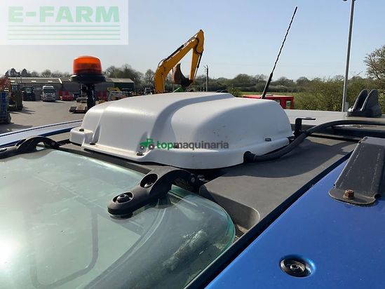 Tractor agrícola - Valtra - t175 versu tractor (st26261)