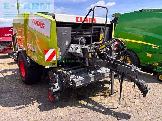 Empacadora gigant - Claas - rollant 454 uniwrap