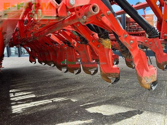 Sembradora - Kuhn - integra 3000 + hrb 302