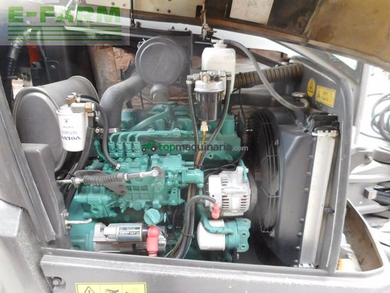 Excavadora - Volvo - ecr50d ( 5.010kg ) powertilt + hydr. sw